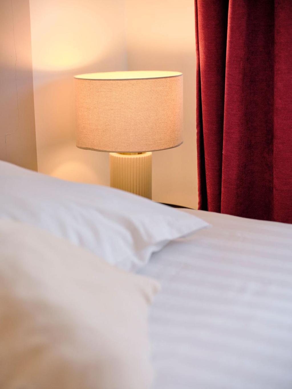Les Chambres De Troyes - Parking Free Fibre Netflix Luaran gambar