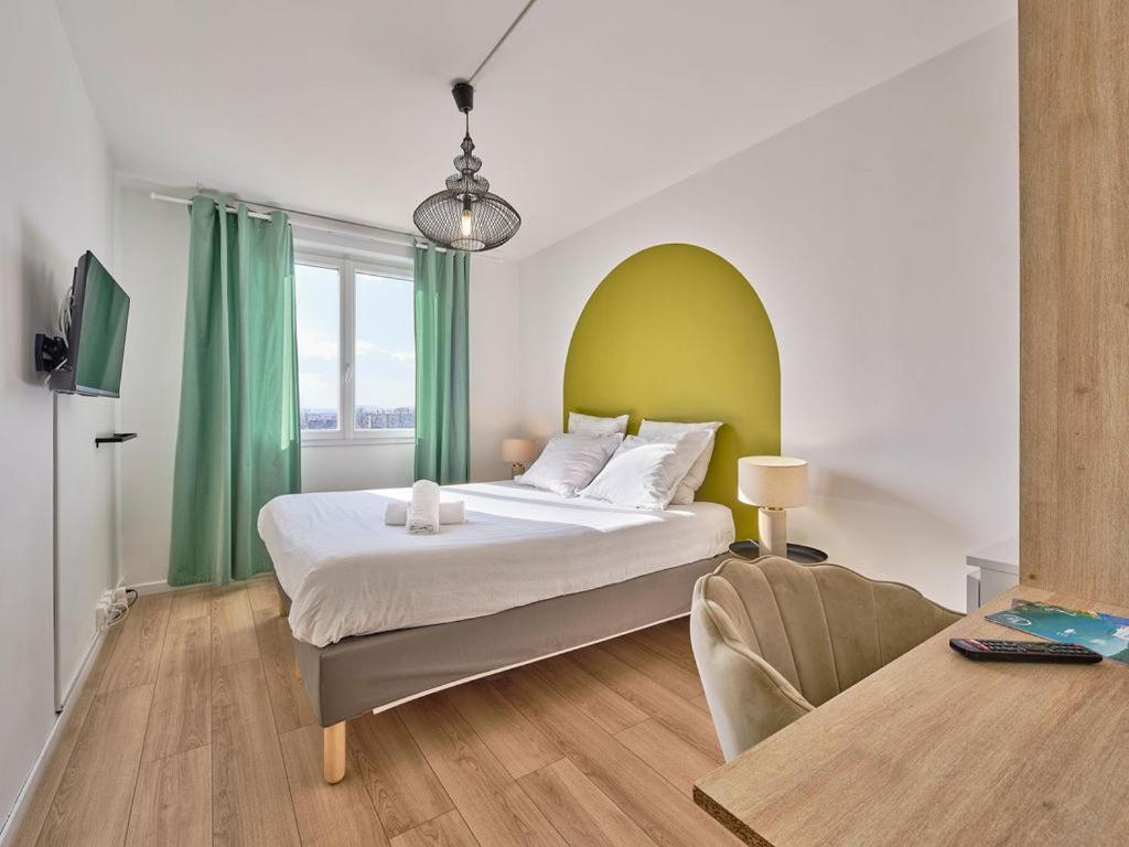 Les Chambres De Troyes - Parking Free Fibre Netflix Luaran gambar